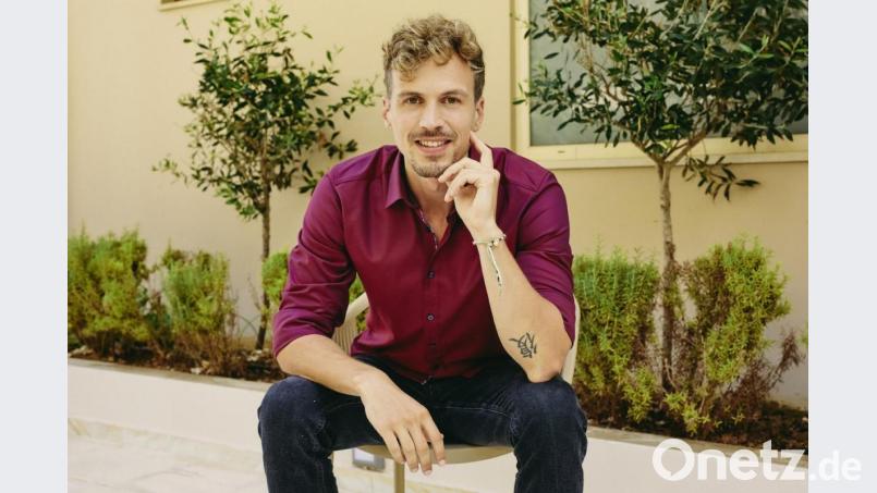 Bei der &quot;Bachelorette&quot; kommt Daniel Bayer in der ersten Folge gut an. Und wie denkt der Weidener, fanden die Zuschauer seinen Auftritt? Ein Gespräch nach den ersten TV-Momenten, die wohl knapp zwei Millionen Menschen verfolgt haben. Bild: TVNOW