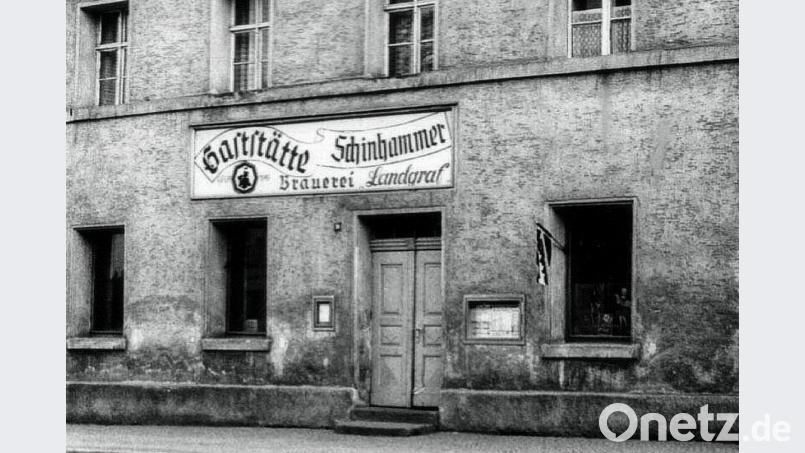 Die alte Traditionswirtschaft Schinhammer in der Rosenberger Straße wurde 1968 abgerissen. Heute steht dort ein Drogeriemarkt. Bild: ge