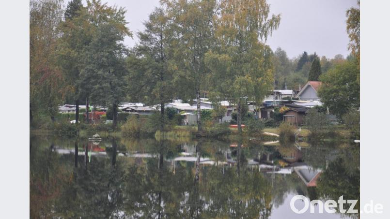 Die geplante Räumung des Campingplatzes am Großen Weiher sorgt bei den Betroffenen für Entsetzen. Bild: ws