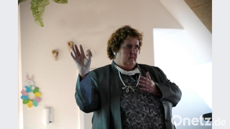 Dr. Elisabeth Eißner spricht in Waldthurn über „Hypnose in der Schmerztherapie“ Bild: fvo