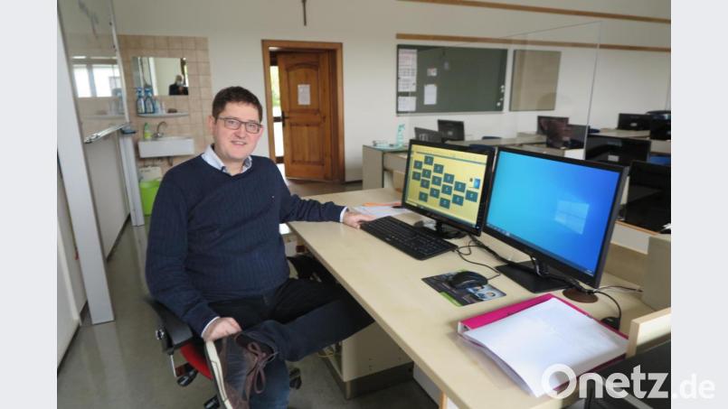 Fachoberlehrer Mathias Frischholz ist der neue Systembetreuer an der Realschule Kemnath. Bild: jzk