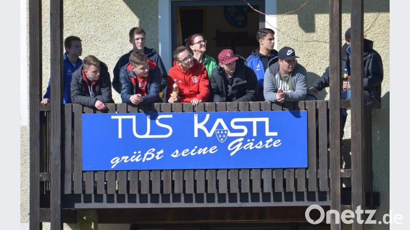 Der TuS Kastl hat jetzt mal darauf verzichtet, seine Gäste zu begrüßen. Nicht aus Unhöflichkeit, sondern aus Vorsicht. Das Spiel gegen den SC Luhe-.Wildenau wurde abgesagt. Bild: ref