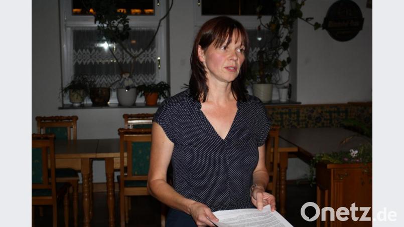 SPD-Ortsvorsitzende Sabine Eichermüller lässt die zahlreichen Aktivitäten des Jahres 2019 und den Kommunalwahlkampf 2020 Revue passieren. Bild: bjp