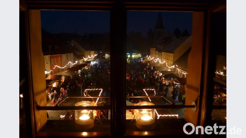 Ein Bild des Oberpfälzer Adventsmarktes in Grafenwöhr aus Vor-Corona-Zeiten. Das Gremium Märkte erteilte nun allen Veranstaltungen eine Absage. Archivbild: sne