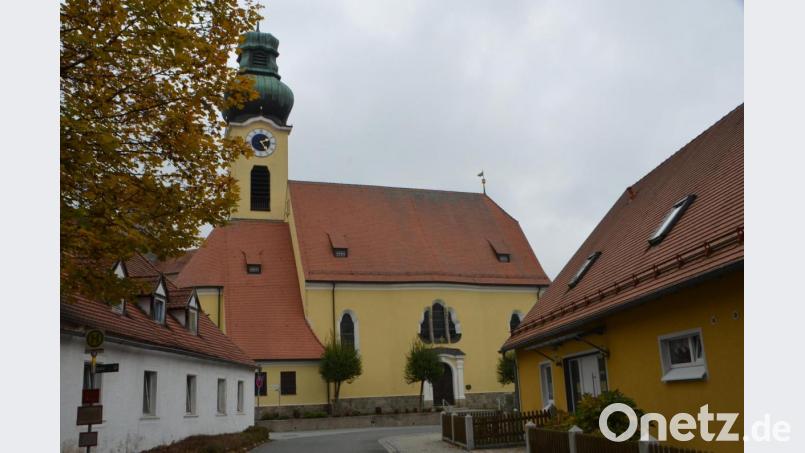 Die Kirche in Waldau hat eine Bankheizung, doch genau dies stellt ein Problem dar. Bild: dob