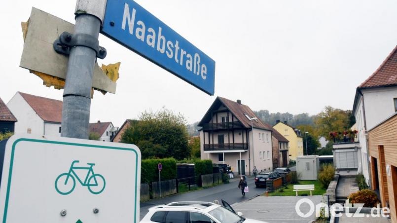 Die Naabstraße steht auf der Prioritätenliste der Stadt für 2021. Bild: Gabi Schönberger