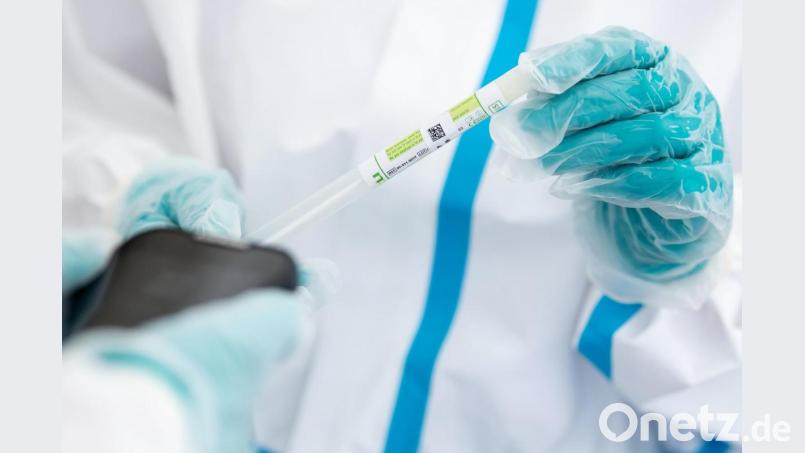 Im Landkreis Regensburg sprang die Corona-Ampel am Samstag auf Gelb. Bild: Sven Hoppe/dpa