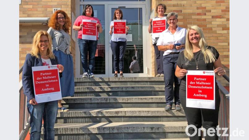 Von links nach rechts: Eveline Süß, Eva Schmid-Menetché, Monika Bounds, Viktoriya Oglova, Angelika Senft, Birgit Hübner (Malteser), Kristina Eimer. Bild: Christine Walter, Malteser/exb