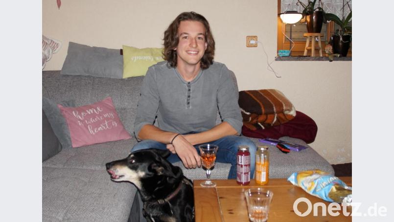 Nick Danowski mit Hundedame Trixi. Bild: kaz