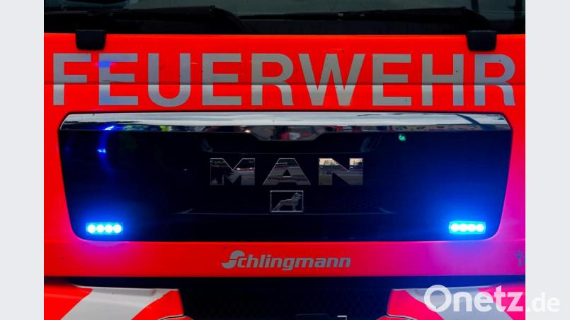 In einem Kinderheim in Regenburg hat es gebrannt. Vier Personen wurden leicht verletzt. Symbolbild: Mohssen Assanimoghaddam/dpa
