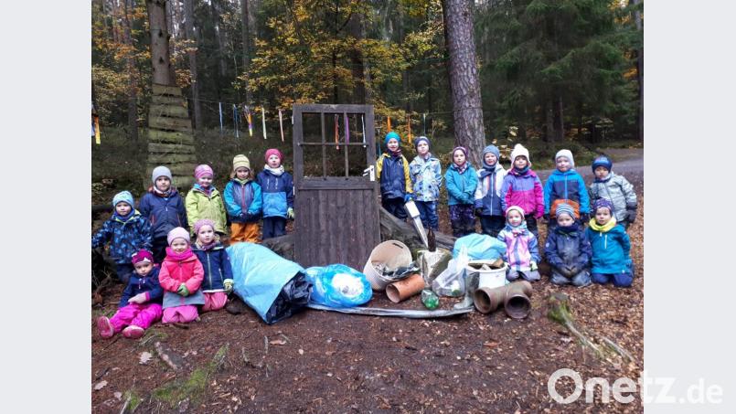 Als tüchtige Mülldetektive erwiesen sich die Waldbären bei ihrer Ramadama-Aktion. Bild: jzk