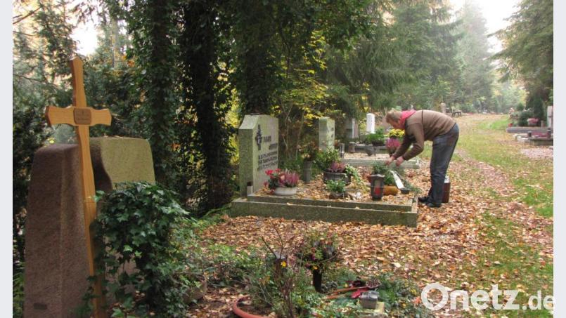 Die Pfarreien im Landkreis Schwandorf regeln Allerheiligen in Coronazeiten individuell. Archivbild: Gerhard Götz