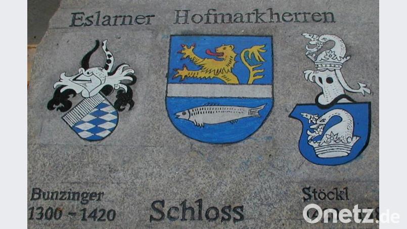 Die Hofmarksherren Bunzinger und Stöckl zu Eslarn hatten seit Jahrhunderten ihre eigenen Wappen und der Ort seit 1598 nach der Verleihung des Wappenbriefes. Archivbild: gz