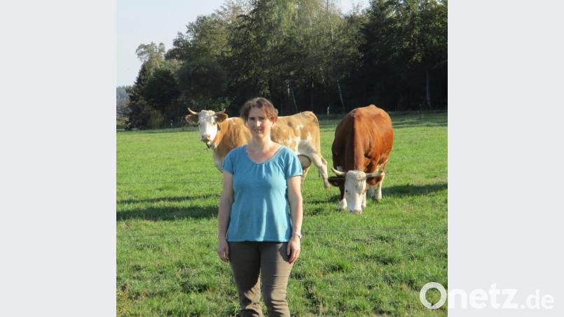 Wie soll die Landwirtschaft in Bayern 2040 aussehen? Christina Kunz aus Waldsassen ist Mitglied der Junglandwirte-Kommission, die sich mit der Frage beschäftigt. Bild: Christina Kunz