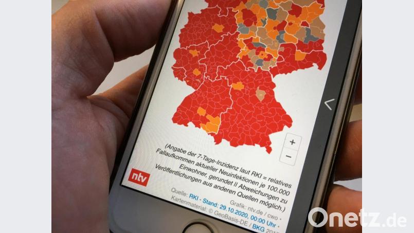 Bis zum Wochenende leuchtete der Kreis Amberg-Sulzbach in Bayern noch hell aus der sonst weitgehend rot gefärbten Corona-Übersichtskarte heraus. Bild: upl