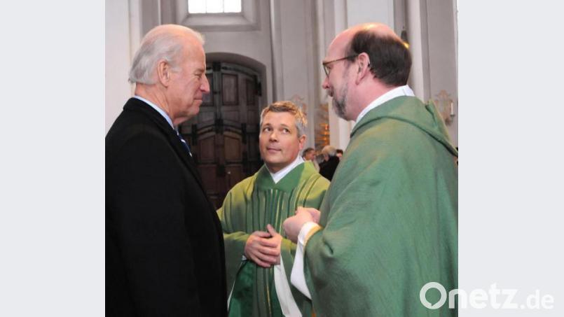 Joe Biden (links) beim Gottesdienst in der Münchener Innenstadtgemeinde Heilig Geist. Archivbild: Erzbistum München/Baumgart
