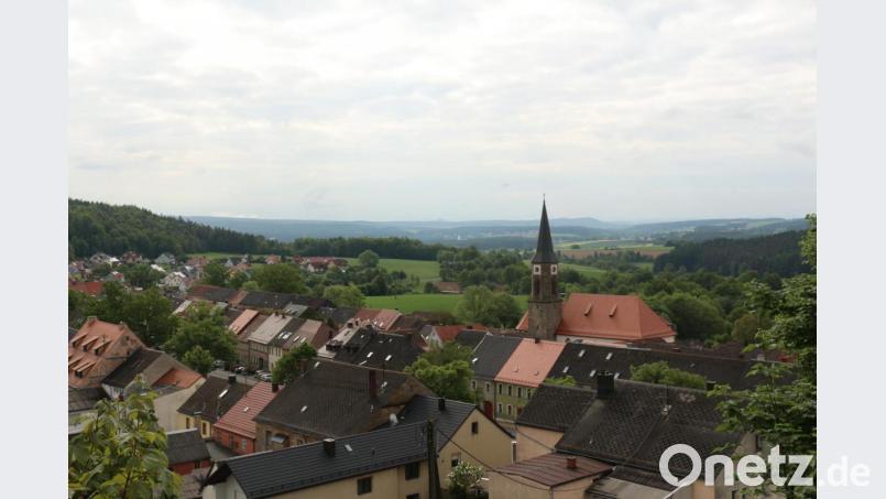 Die Dreieinigkeitskirche vom Kleinen Kulm aus fotografiert. Sie &quot;wacht&quot; quasi über Häuser und Bürger. Bild: rpp