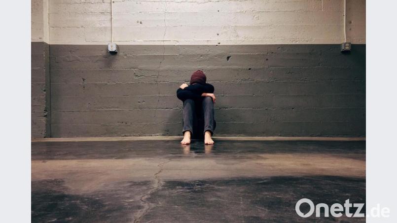 Mit den Kontaktbeschränkungen der Corona-Pandemie nehmen psychische Erkrankungen bis hin zur Depression zu. Es gibt aber auch Möglichkeiten, dem entgegenzuwirken. Bild: obs/Oberberg Kliniken