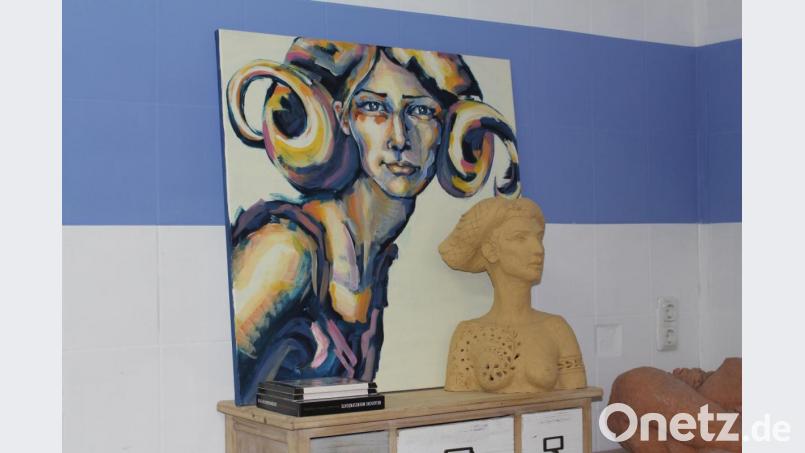 Atelier und Galerie: Lilian Kovacs stellt in der Ziegelgasse 1 aus. Gemeinsam mit Malerin Isabelle Prüfling und Fotodesignerin Dagmar Stefanie Menke öffnet sie Türen zu neuen Welten. Bild: Williamson, Dagmar