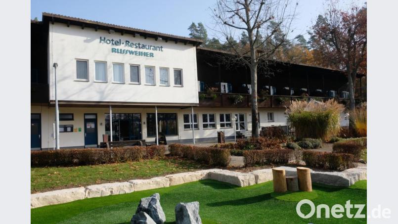 Bis in die 1980er Jahre Schullandheim, wurde das Hotel-Restaurant Rußweiher nach der Verpachtung an die Familie Rodler zu einem gastronomischen Sehnsuchtsort. Bild: do