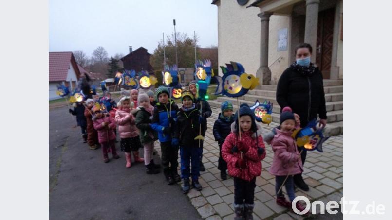 Einen etwas anderen Martinszug erlebten die Kinder in diesem Jahr. Bild: Kinderhaus Dorfpiraten/exb
