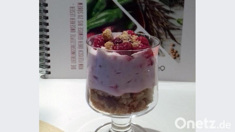 Ein schnelles und leckeres Dessert: Petra Fischers Himbeer-Quark-Nachspeise. Bild: Petra Fischer