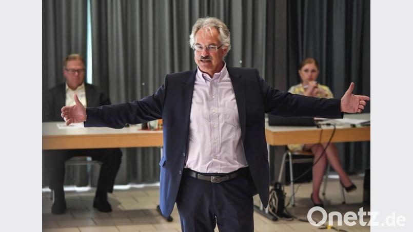 Martin Schmid ist ab 30. November nicht mehr Geschäftsführer des Klinikums Fichtelgebirge. Der Aufsichtsrat will die beiden Häuser in Selb und Marktredwitz neu ausrichten. Bild: Florian Miedl