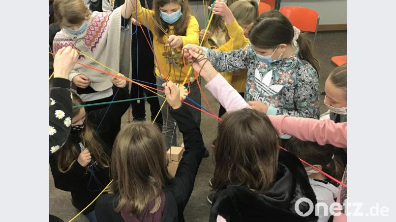 Aktion beim Kennenlerntag der 5. Jahrgangsstufe. Bild: OStR Tobias Kober/exb