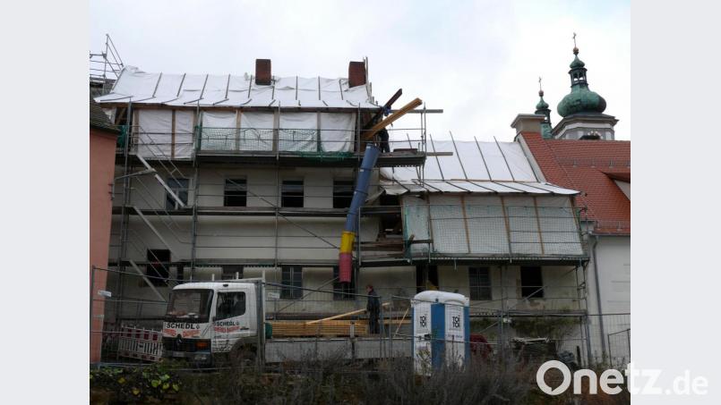 In bester Innenstadtlage und in unmittelbarer Nachbarschaft zum Kloster und zur Basilika entstehen im Anwesen Brauhausstraße 2 attraktive Mietwohnungen. Bild: kgg