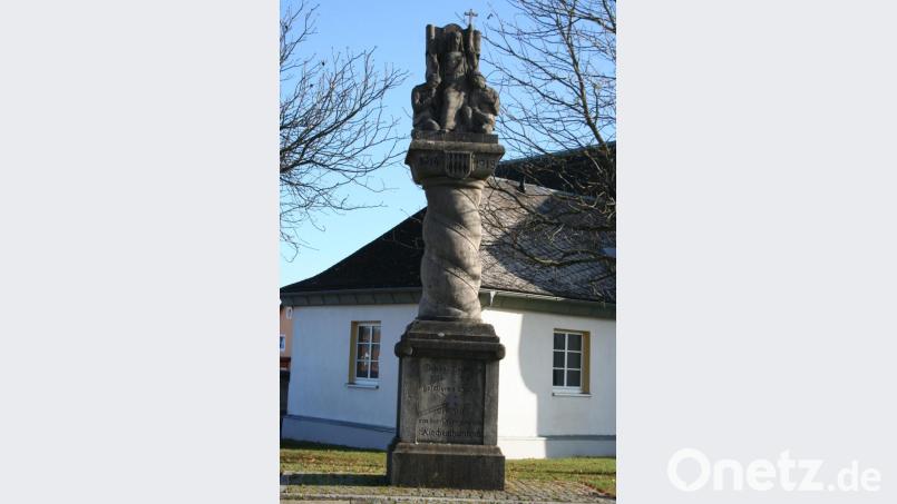 Fast 100 Jahre alt ist das Kirchenthumbacher Kriegerdenkmal. Nach jahrelangem Exil an der Forstkapelle fand es schließlich seine endgültige Heimat auf der Anlage am Friedhof. Bild: gpa