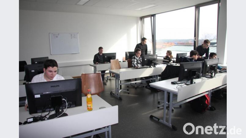 Der Tag der offenen Tür am BSZ ist stets ein guter Anlass, um sich über das Ausbildungsangebot am IT-Campus zu informieren. In diesem Jahr findet die Veranstaltung im Internet statt. Archivbild: wro