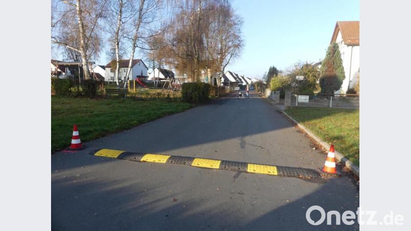 Die Nutzer des Kinderspielplatzes "Kreuzkirche" freuen sich über langsame Autos. Bild: rn