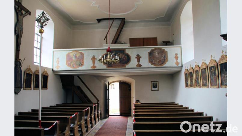 Innenansicht der renovierungsbedürftigen Kirche St. Bartholomäus Bild: bjo