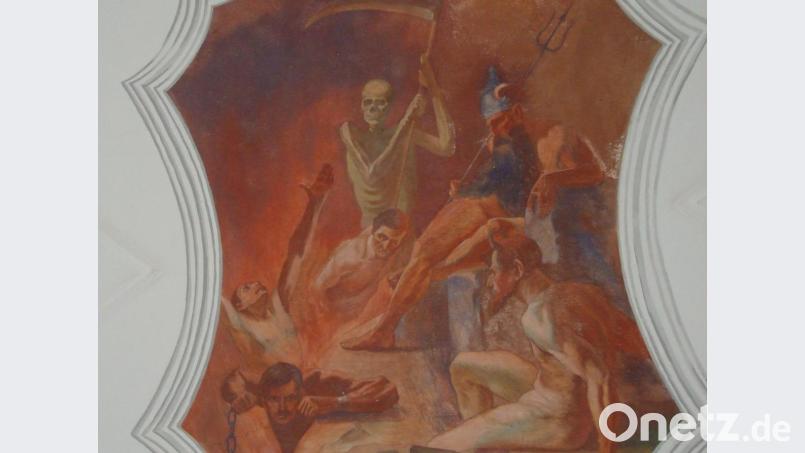 Das Deckengemälde in der Friedhofkirche, auf dem angeblich Adolf Hitler zu sehen sein soll. Bild: wmr