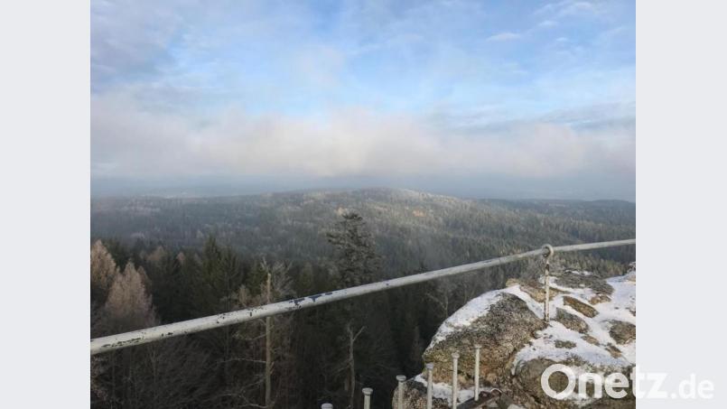 Die Aussicht von der Burgruine Weißenstein vor wenigen Tagen. Die Autorin hat noch einiges nachzuholen und erkundet die Natur in ihrer Heimat. Bild: vlu