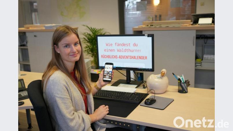 Die Verwaltungsangestellte Anna-Lena Bojer kümmert sich um den Waldthurner Instagram-Account. Bild: fvo