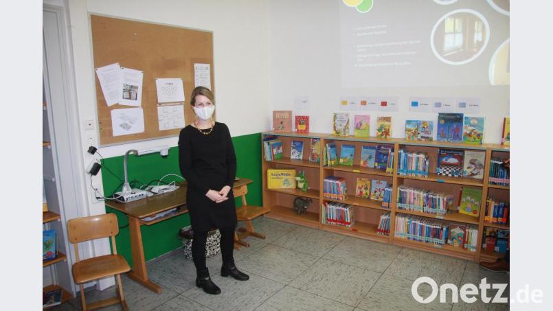 Geleitet wird die neue Grundschul-Leihbücherei von Simone Collignon, die sich am Eröffnungstag auch persönlich vorstellte. Bild: wro