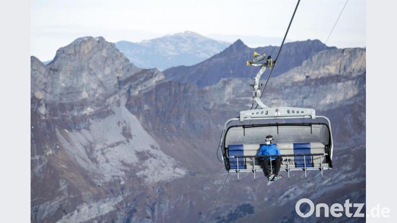 Wintersportbetrieb auf dem Titlis in der Schweiz. Bild: Alexandra Wey/dpa