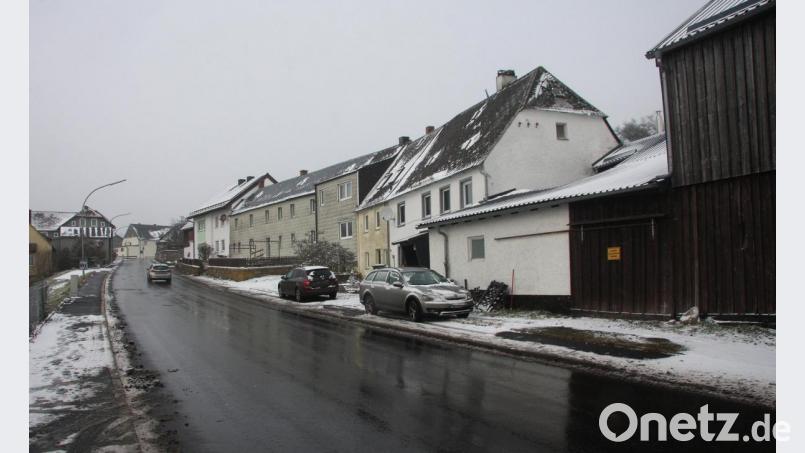 Das Sanierungsgebiet wird um einen Teil der Wiesauer Straße erweitert. Darauf einigten sich die Markträte. Bild: wro