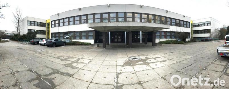 Die Hans- und Sophie-Scholl-Realschulen sollen hier weichen und unweit entfernt neu entstehen. Das empfiehlt die Stadtverwaltung. Bild: Gabi Schönberger