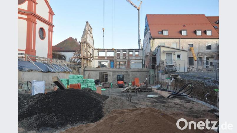 Eine feste Position im Jahresantrag für die Städtebaumittel ist natürlich die Sanierung des Ruffing-.Anwesens am Oberen Marktplatz. Dort wird das neue Rathaus entstehen. An förderfähigen Kosten sind für 2021 1,5 Millionen Euro enthalten. Bild: ws