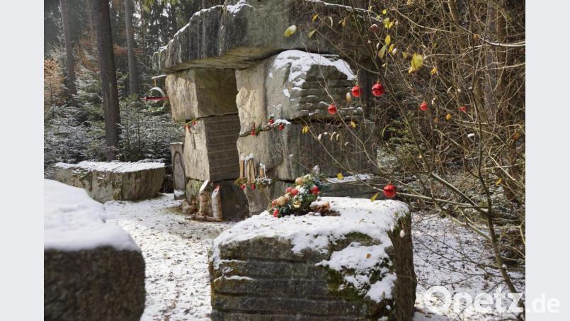 Das geheimnisvolle Denkmal von 1504 bei Schwarzenreuth ist ein außergewöhnlicher Ort mit einer ganz besonderen Atmosphäre.. Bild: bkr