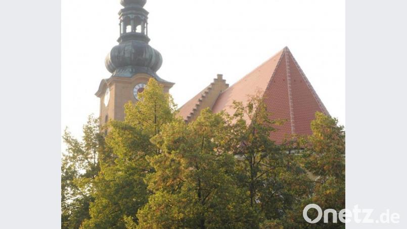 Die Kirche hat keinen Grund, sich zu verstecken. Das Bild zeigt die Pfarrkirche Mariä Himmelfahrt in Hirschau. Archivbild: Stephan Huber