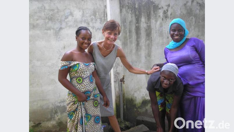 Sabine Läufer hat mehrere Monate im westafrikanischen Gambia gelebt und an einer Schule unterrichtet. Über ihre Erfahrungen dort hat sie nun ein Buch geschrieben. Bild: Läufer/exb