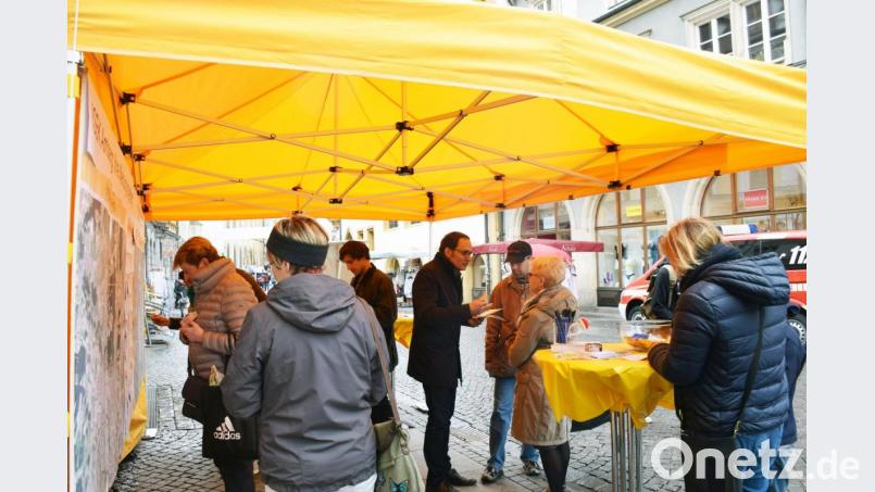 Bürger wurden 2017 auf der Straße nach ihrer Meinung über Amberg befragt. Archivbild: Stadt Amberg, Baureferat/exb