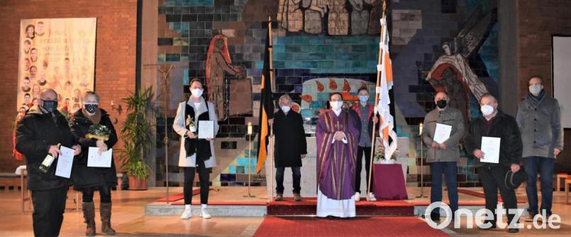 Die Ehrungen für langjährige Mitglieder findet in diesem Jahr einfach in der Kirche statt. Bild: rgr