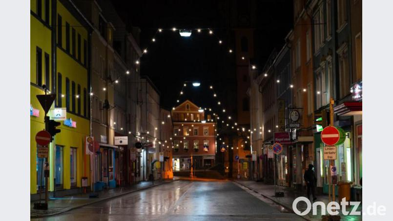 In Bayern gelten nochmals strengere Corona-Regeln wie etwa Ausgangssperren in Hotspots. Bild: Nicolas Armer