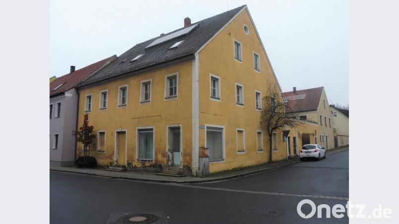 Das ehemalige Lehneranwesen in der Hauptstraße 70 ist zur Sanierung für 2021 angemeldet worden. Bild: ibj