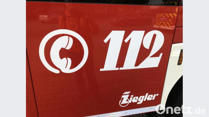 Die Feuerwehr musste nicht mehr eingreifen: Ein Busfahrer hat bei einem Pkw-Brand in Amberg Schlimmeres verhindert. Symbolbild: eik