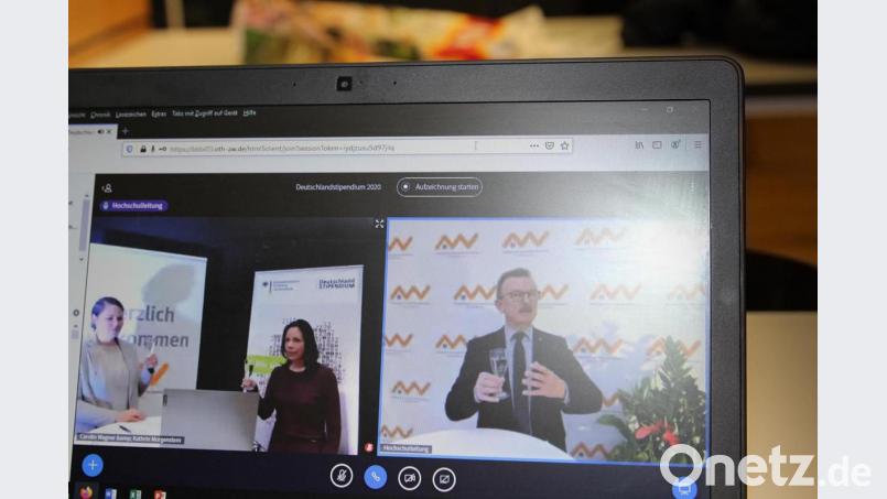 Virtuell und dennoch feierlich. Bild: Wiesel/OTH Amberg-Weiden/exb